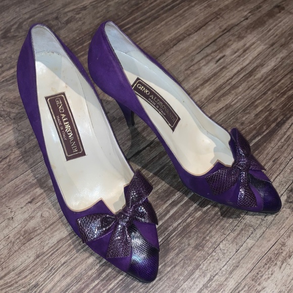 Italian Purple Heels with Bows - Picture 2 of 4